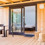 Kemp Mobile Homes Casapini In Fkk Solaris Poreč