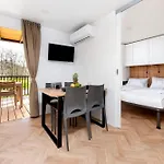 Parque de Campismo Mobile Homes Casapini In Fkk Solaris Poreč