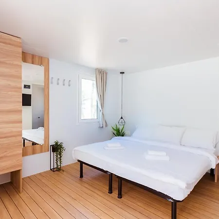 Mobile Homes Casapini In Fkk Solaris 2* 波雷奇