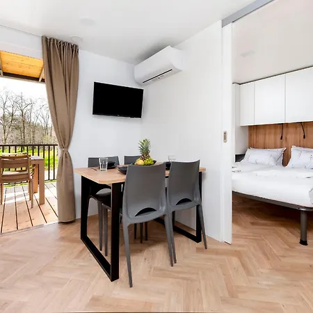 Kemping Mobile Homes Casapini In Fkk Solaris Poreč
