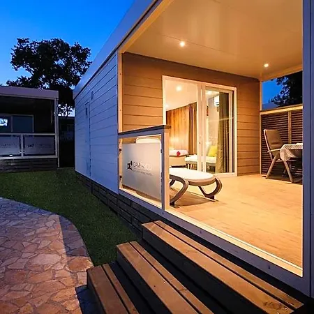 Kemping Mobile Homes Casapini In Fkk Solaris 4*