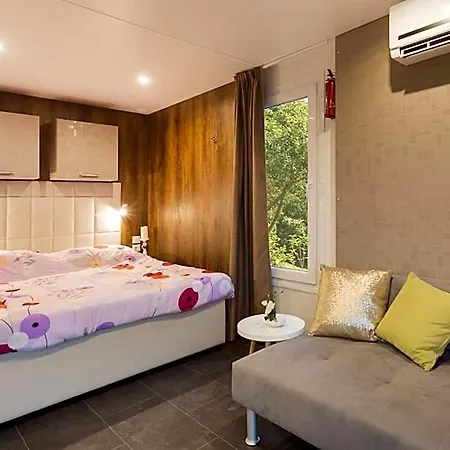 Mobile Homes Casapini In Fkk Solaris