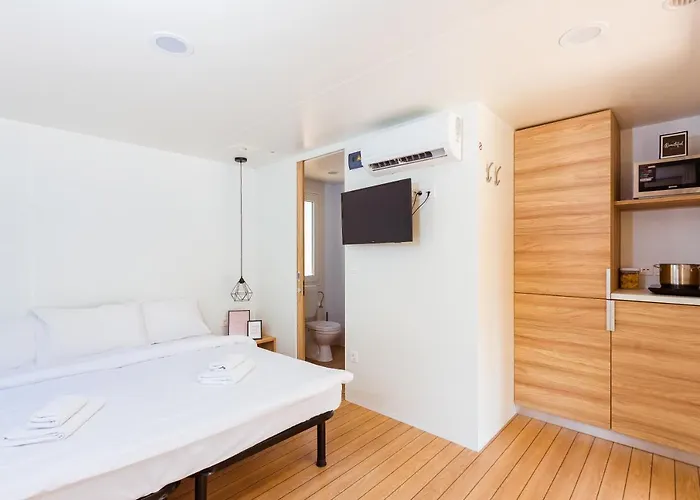 Kamp alanı Mobile Homes Casapini In Fkk Solaris