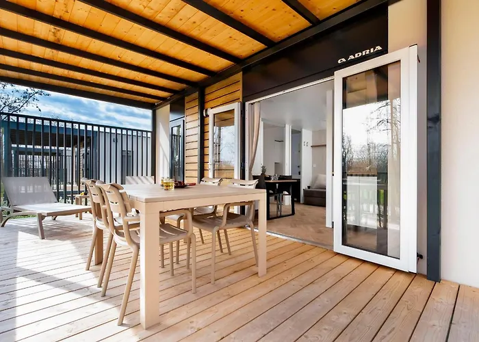 Mobile Homes Casapini In Fkk Solaris Kamp alanı